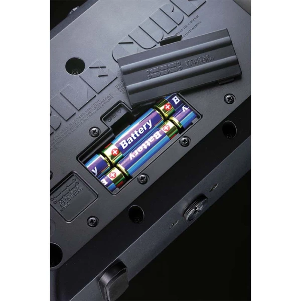 Roland Mobile Cube - Battery Powered Amplifier - Image 2