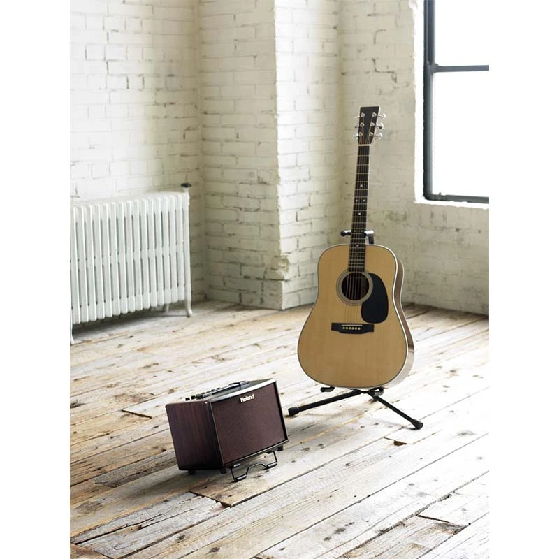 Roland AC-33 RW - Acoustic Chorus Guitar Amplifier - Image 3