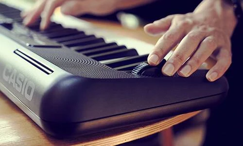 Casio CT-S300 Casiotone w/Stand - Image 7