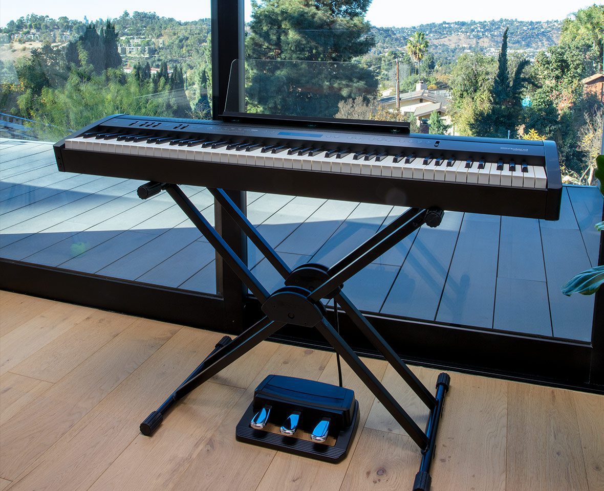 Roland FP-60X Digital Piano + Bouble Braced Keyboard Stand