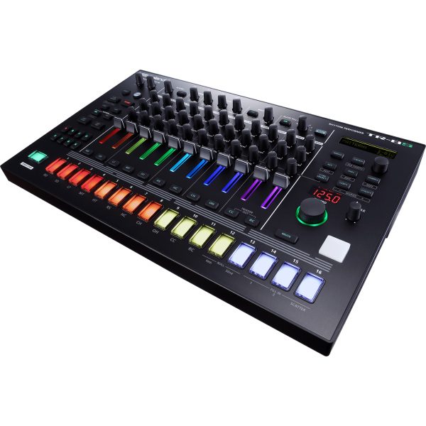 Roland TR-8S Rhythym Performer - Image 7