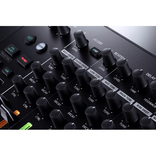 Roland TR-8S Rhythym Performer - Image 8