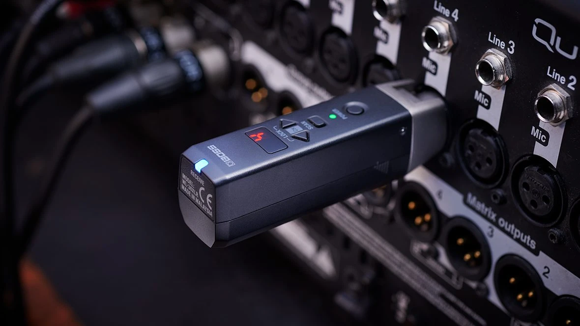 BOSS WL-30XLR Wireless System For Microphones - Image 4