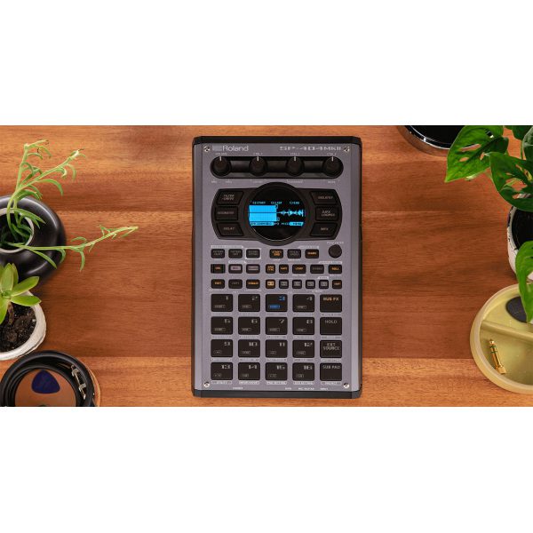 Roland SP-404 MkII - Creative Sampler and Effector - Image 4