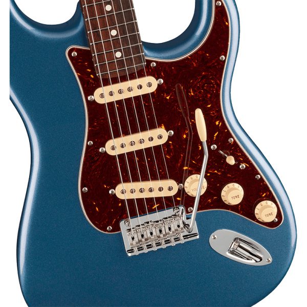 Fender DE Ltd Ed American Professional II Stratocaster - Rosewood Neck - Lake Placid Blue - Image 4