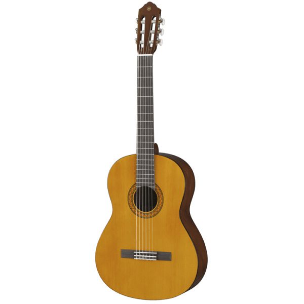 Yamaha C40P 4/4 Size Classical Guitar Pack1 - Image 4