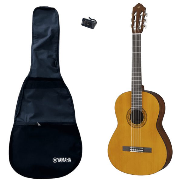 Yamaha C40P 4/4 Size Classical Guitar Pack1