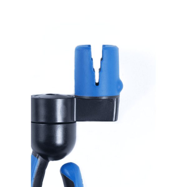 Music Nomad MN223 - Grip ONE - All In One String Winder, Cutter + Puller - Image 2