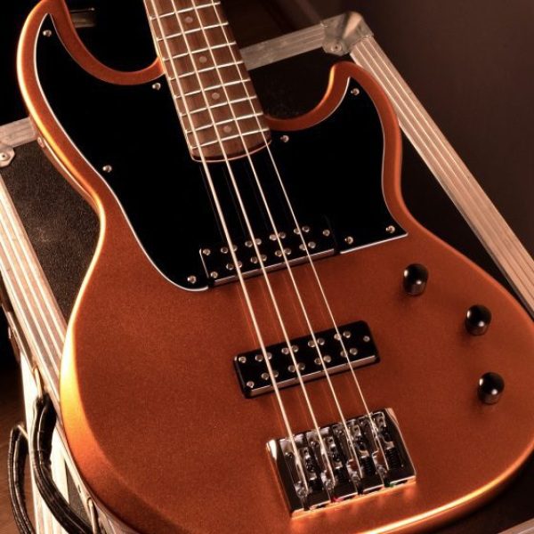 Shergold SBL15 - Libertine Standard Bass Guitar - Gold Gloss - Image 7