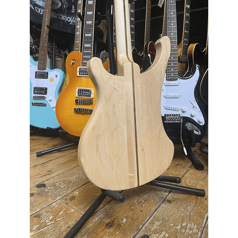 Rickenbacker 4030S - Mapleglo - Image 9